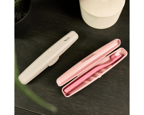Travel tooth brush case (freesia)